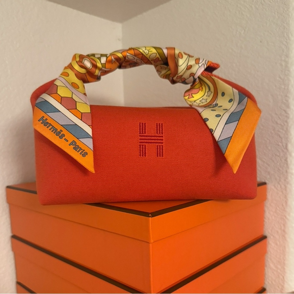 Hermes twilly